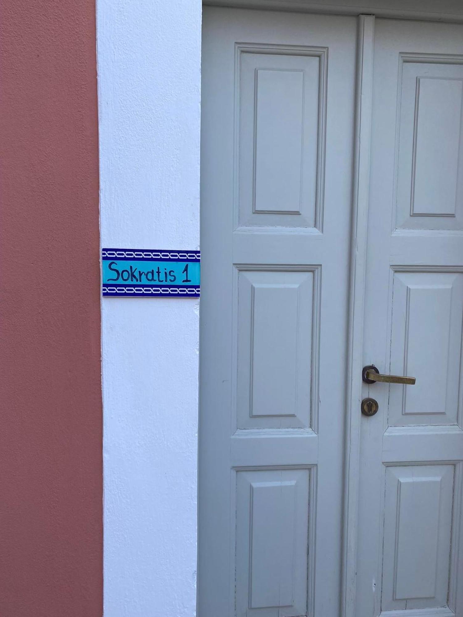 Sokratis Apartments Сімі Екстер'єр фото